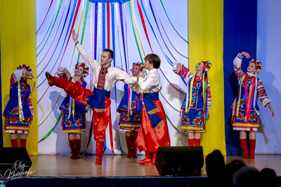 Celebrating the 32th anniversary of Ukrainian Independence.  Festive concert in Ukrainian Cultural Center.