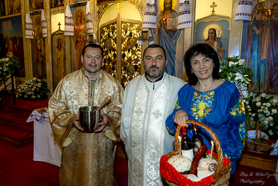 Хресний хід, Літургія і освячення великодних кошиків