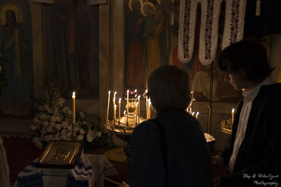 Easter Worship. Paschal procession. Led by His Eminence Archbishop Daniel Zelinsky.