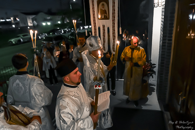 Easter Worship. Paschal procession. Led by His Eminence Archbishop Daniel Zelinsky.