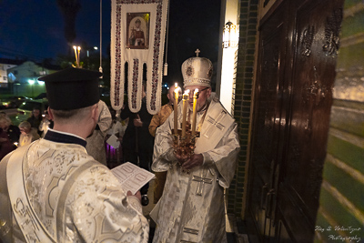 Easter Worship. Paschal procession. Led by His Eminence Archbishop Daniel Zelinsky.