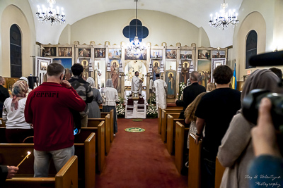 Easter Worship. Paschal procession. Led by His Eminence Archbishop Daniel Zelinsky.