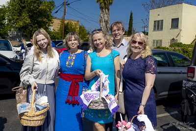 The Bright Resurrection of Christ. Blessing of Baskets.