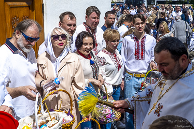 The Bright Resurrection of Christ. Blessing of Baskets.