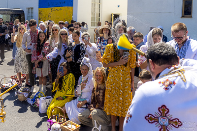 The Bright Resurrection of Christ. Blessing of Baskets.