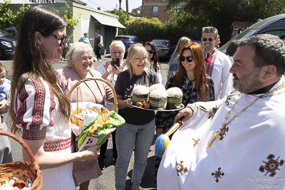 The Bright Resurrection of Christ. Blessing of Baskets.