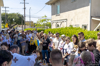 The Bright Resurrection of Christ. Blessing of Baskets.