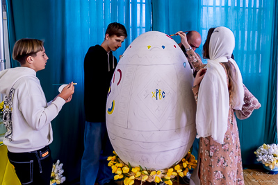 The Bright Resurrection of Christ. † Divine Liturgy. Parish Easter Breakfast. Collective coloring of pysanka.
