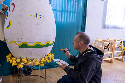 The Bright Resurrection of Christ. † Divine Liturgy. Parish Easter Breakfast. Collective coloring of pysanka.