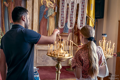 The Bright Resurrection of Christ. † Divine Liturgy. Parish Easter Breakfast. Collective coloring of pysanka.
