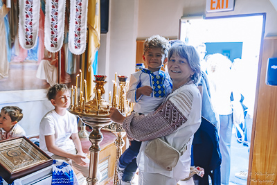 The Bright Resurrection of Christ. † Divine Liturgy. Parish Easter Breakfast. Collective coloring of pysanka.