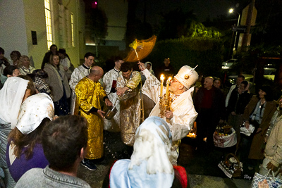 Paschal Matins and Blessing Baskets with His Eminence Archbishop Daniel Zelinsky.