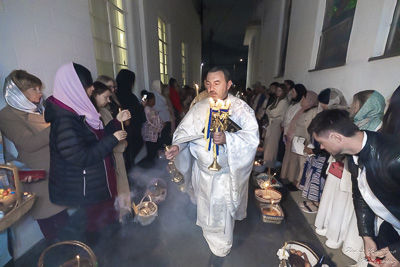 Хресний хід, Літургія і освячення великодних кошиків