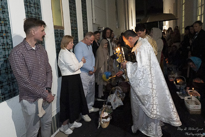 Хресний хід, Літургія і освячення великодних кошиків