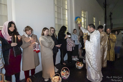 Хресний хід, Літургія і освячення великодних кошиків
