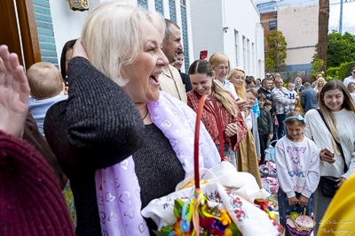 The Bright Resurrection of Christ. Blessing of Baskets.