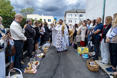 The Bright Resurrection of Christ. Blessing of Baskets.