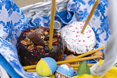 The Bright Resurrection of Christ. Blessing of Baskets.