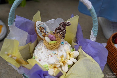 The Bright Resurrection of Christ. Blessing of Baskets.